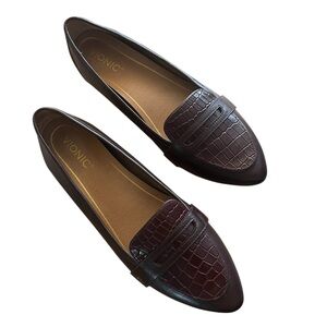 Vionic Women's Brown Croc-Embossed Pointed Toe Loafers